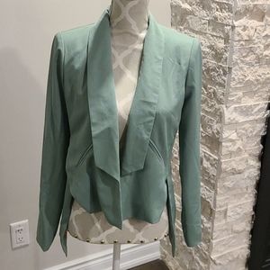 NWT Very J Mint hi low Blazer